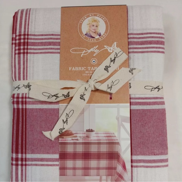 New Dolly Parton Fabric Tablecloth Red Limited Collection County Farmhouse - Picture 5 of 9